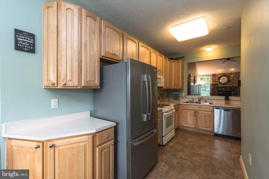 5031 Woods Line Dr, Aberdeen, MD 21001 - photo 6