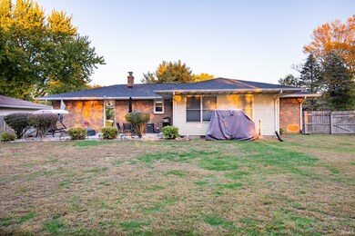 58051 Concord Valley Dr, Elkhart, IN 46517 - photo 7