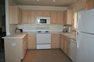 Large, Bright Kitchen