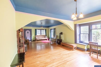 1003 SW 10th St, Corvallis, OR 97333 - photo 6