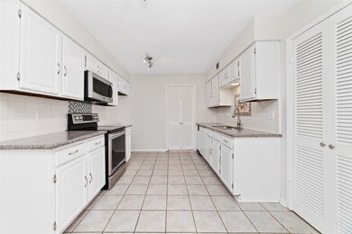 1541 W Sam Houston Pkwy S, Houston, TX 77042 - photo 6