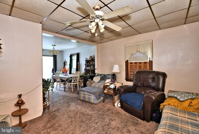 4306 School Ln, Drexel Hill, PA 19026 - photo 3