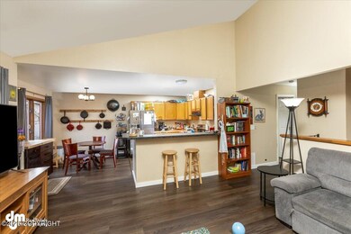 06-IMG_3676_Living Room_SSW