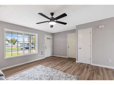 3119 Dover St, Longview, WA 98632 - photo 6