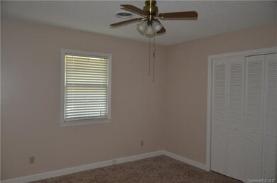 316 Lake Dr, Archdale, NC 27263 - photo 5