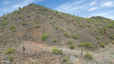 18XX W Sentinel Rock Rd-large-003-001-18