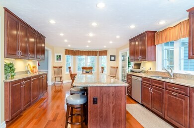 47 Fairway Ln, Foxboro, MA 02035 - photo 3
