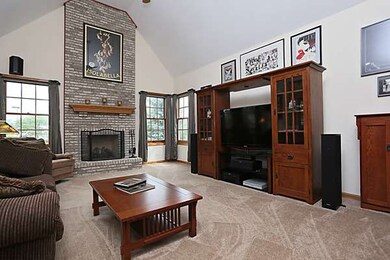 2271 Glouceston Ln, Naperville, IL 60564 - photo 6