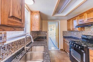 103 Sunrise Ave, Alamogordo, NM 88310 - photo 5