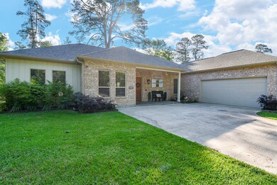 12134 S Tara Plantation Dr, Tomball, TX 77375 - photo 2