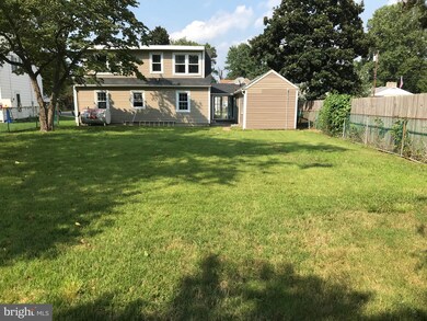 14 Maplewood Ave, Penns Grove, NJ 08069 - photo 4