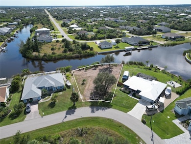 9588 Nastrand Cir, South Gulf Cove, FL 33981 - photo 3