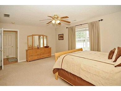 12733 Glengary Dr, Fishers, IN 46038 - photo 5