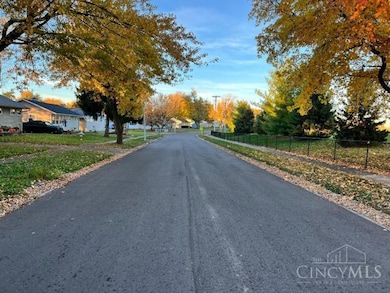 4293 Thompson Dr, Dayton, OH 45416 - photo 4