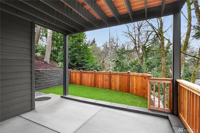 4865 90th Ave SE, Mercer Island, WA 98040 - photo 3