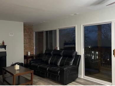 5809 Oakwood Dr unit C, Lisle, IL 60532 - photo 4