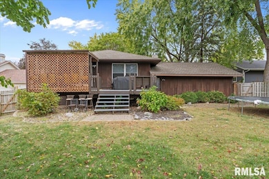 5721 Taylor St, Davenport, IA 52806 - photo 2