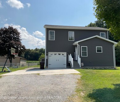 272 E 5 Point Hwy, Charlotte, MI 48813 - photo 4