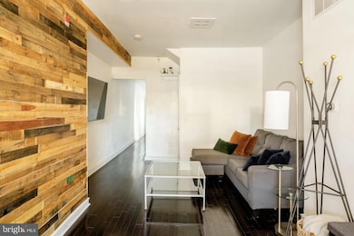 539 E Brinton St, Philadelphia, PA 19144 - photo 3