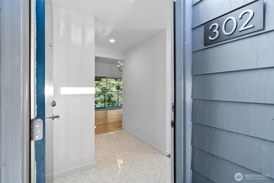 12719 NE 116th St unit E302, Kirkland, WA 98034 - photo 2