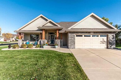 2884 Crinkle Root Dr, Fitchburg, WI 53711 - photo 2