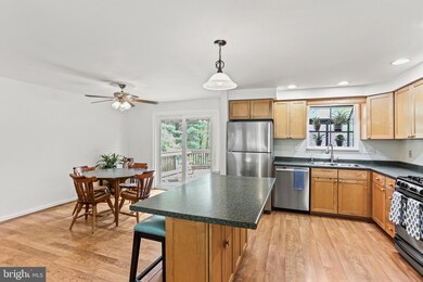 5041 Round Tower Place, Columbia, MD 21044 - photo 7