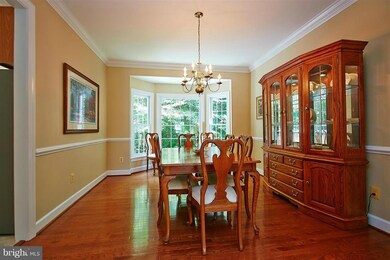 7855 Bressingham Dr, Fairfax Station, VA 22039 - photo 6