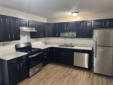 7490 Naples Dr, Hazelwood, MO 63042 - photo 2