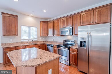 4543 Hidden Stream Ct, Owings Mills, MD 21117 - photo 5