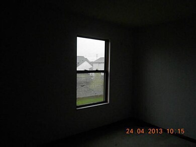 1297 Onslow Dr, Columbus, OH 43204 - photo 6