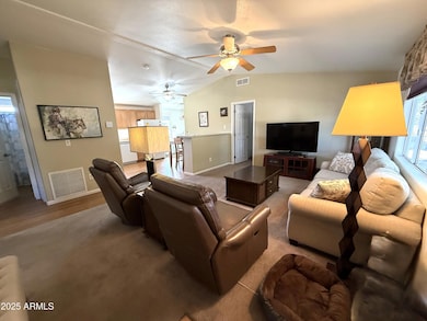 20251111_203604057_iOS