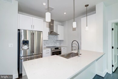 Key and Nash unit 510, Arlington, VA 22209 - photo 5