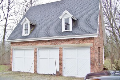 3 car garage