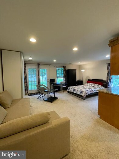 2526 Rolling Forest Dr, Hanover, MD 21076 - photo 4