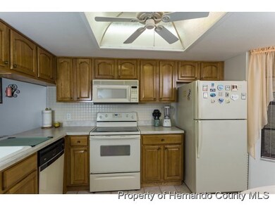 2066 Woodcutter Ct, Spring Hill, FL 34606 - photo 7