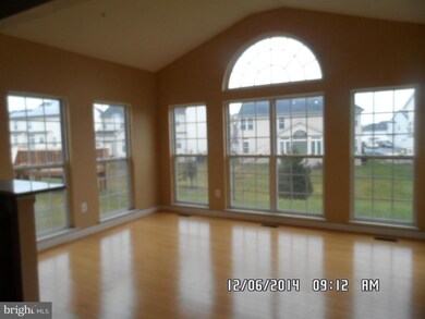 7610 Clare Ct, Laurel, MD 20707 - photo 4