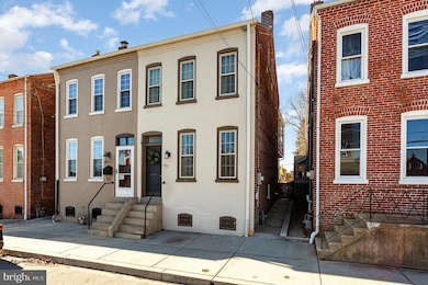 160 S 8th St, Columbia, PA 17512 - photo 3