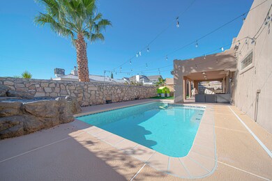 13804 Desert Highlands Ln, Horizon City, TX 79928 - photo 2