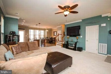 9210 Alvyn Lake Cir, Bristow, VA 20136 - photo 4