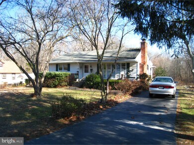 305 Laurel Landing, Lindenwold, NJ 08021 - photo 2