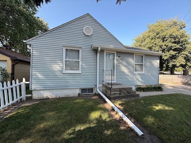 1112 Whiting Dr, Yankton, SD 57078 - photo 2