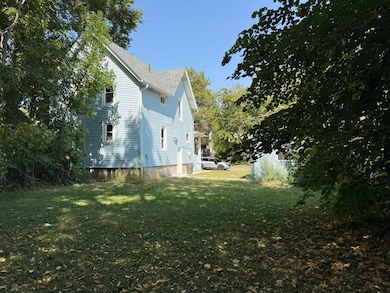 618 Napoleon St, Rockford, IL 61103 - photo 5