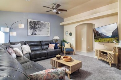 family room 2