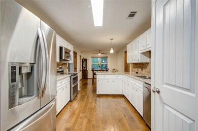 17 County Road 427 S, Dayton, TX 77535 - photo 3