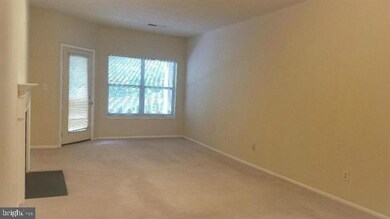 14314 Climbing Rose Way unit 202, Centreville, VA 20121 - photo 6