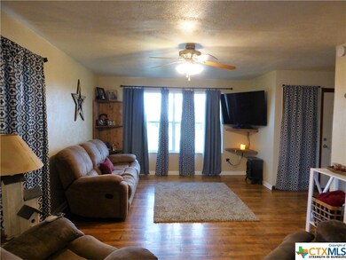 714 Lower Troy Rd, Troy, TX 76579 - photo 5