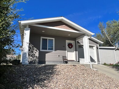 Front view 1