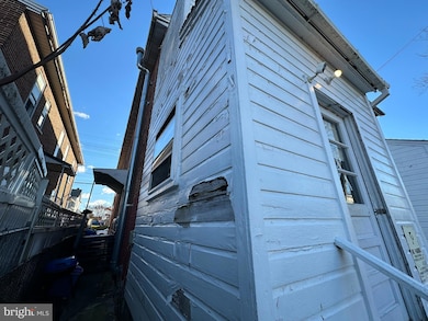 583 S 2nd St, Chambersburg, PA 17201 - photo 7