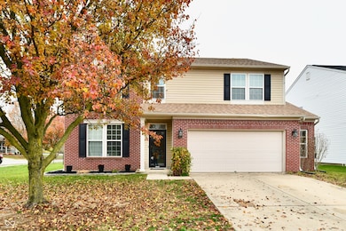 5862 Columbia Cir, Greenwood, IN 46142 - photo 2