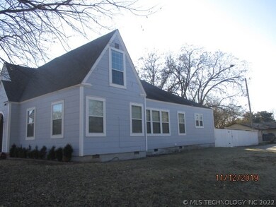 1017 Hargrove St, Ardmore, OK 73401 - photo 2